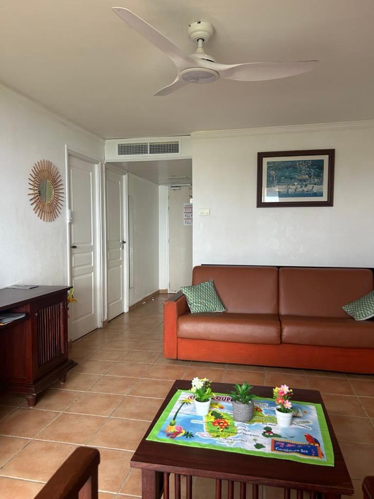 Appart T3 Village Vacances Sainte-Anne Courcelles Buitenkant foto