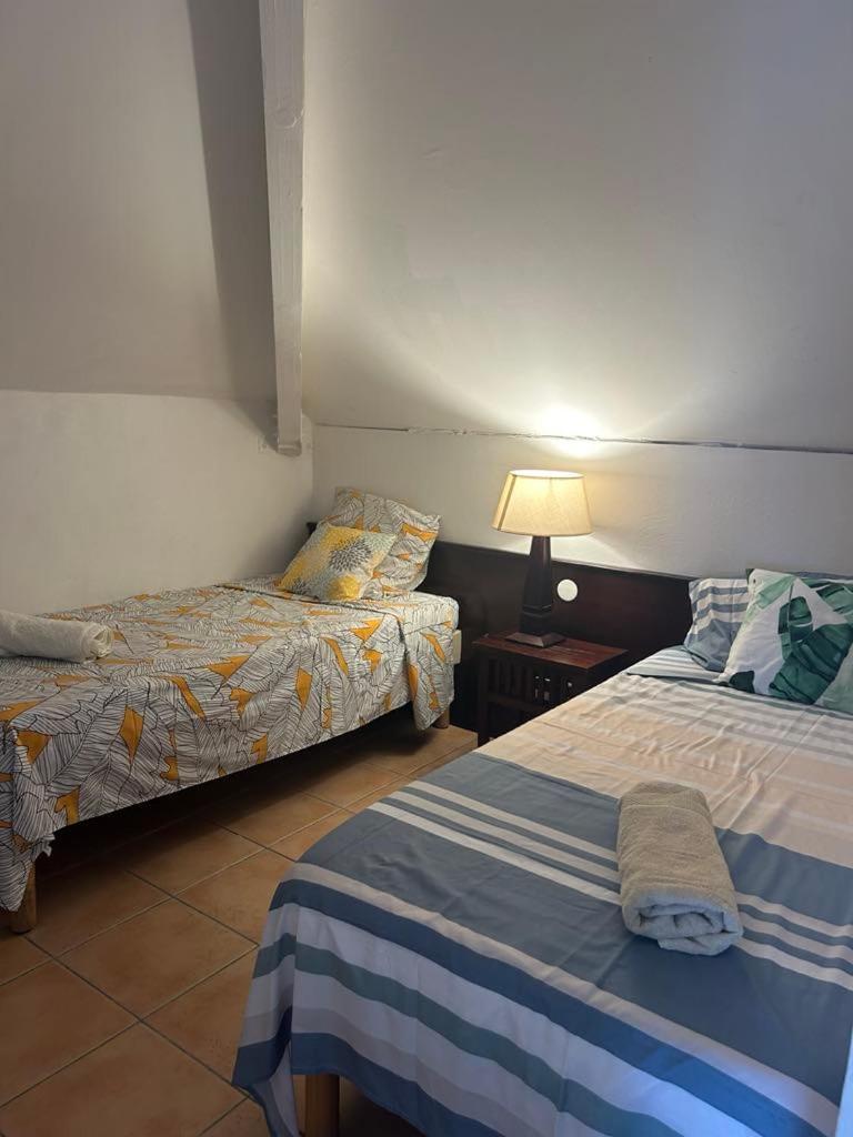 Appart T3 Village Vacances Sainte-Anne Courcelles Buitenkant foto